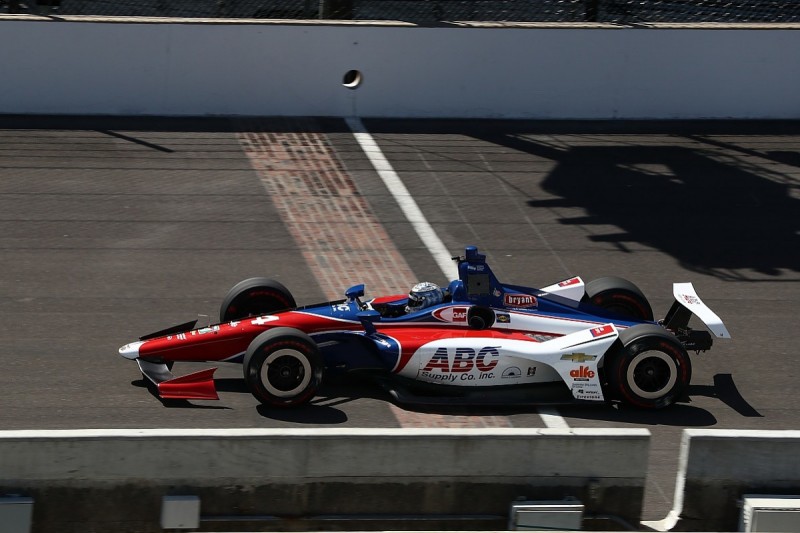 Kanaan tops wind-hit Indianapolis manufacturer test