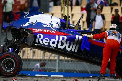 Formula 1: Honda change pushes Hartley to penalty brink