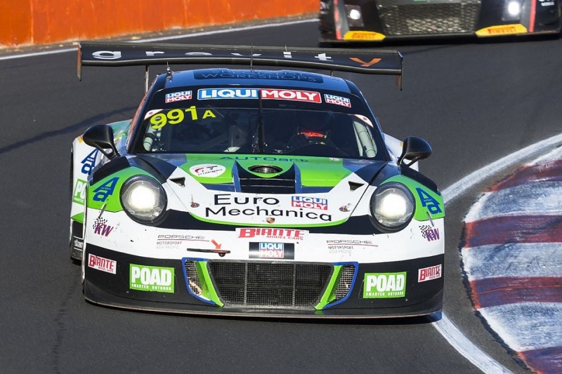 Porsche enters extra car with Craft-Bamboo for Suzuka 10 Hours GT race