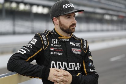 Schmidt ends efforts to get bumped Hinchcliffe into Indy 500