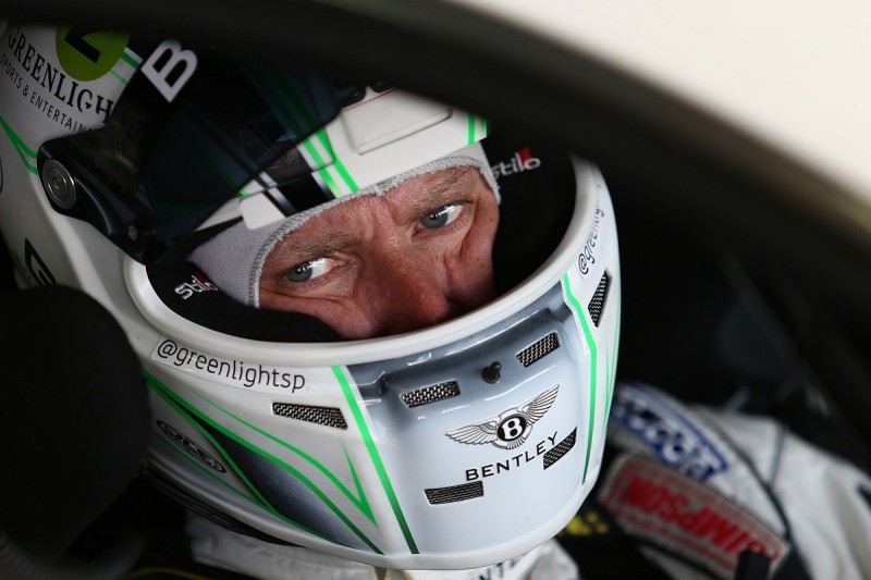Le Mans winner Smith plans to keep racing after factory Bentley exit
