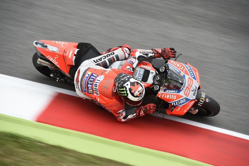 Ducati MotoGP rider Lorenzo says Le Mans race issues now resolved