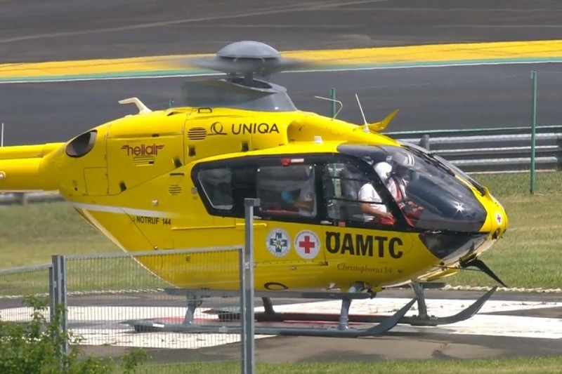 DTM Hungaroring: Marshals injured in pitlane incidents