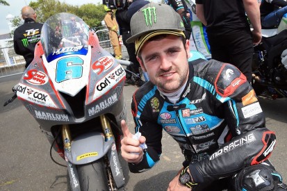 Dunlop gets 17th IoM TT victory, Hickman grabs Superstock win