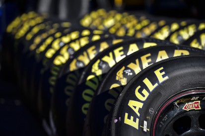 NASCAR Fontana: 24 cars offered new tyres to avoid start disparity