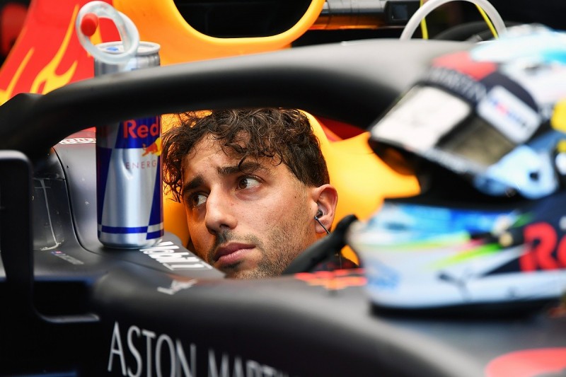 Ricciardo: Any top driver could get pole with Mercedes advantage