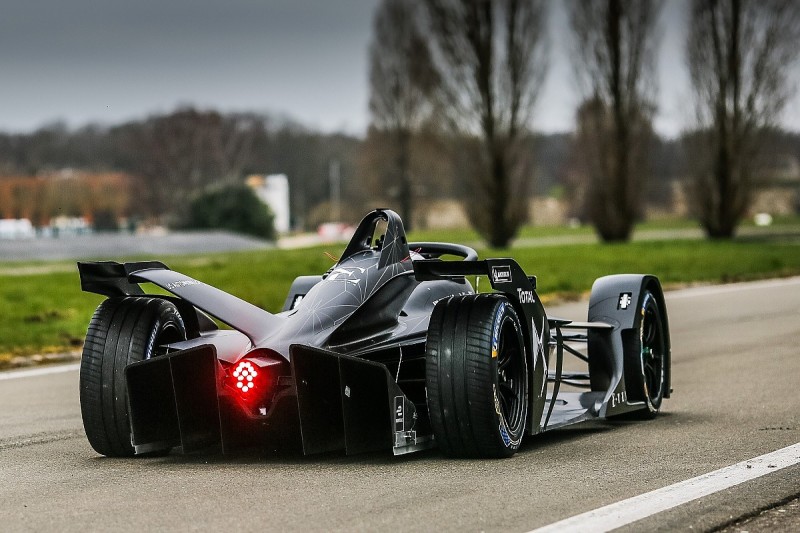 Seven constructors test new Formula E car, BMW and NIO absent