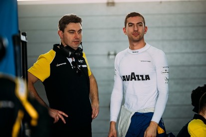 DAMS announces Latifi for 2018 F2 season, Albon to contest round one