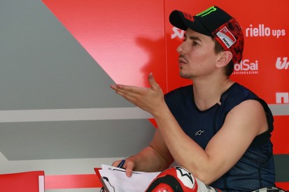 Jorge Lorenzo says Andrea Dovizioso tries to undermine him in MotoGP
