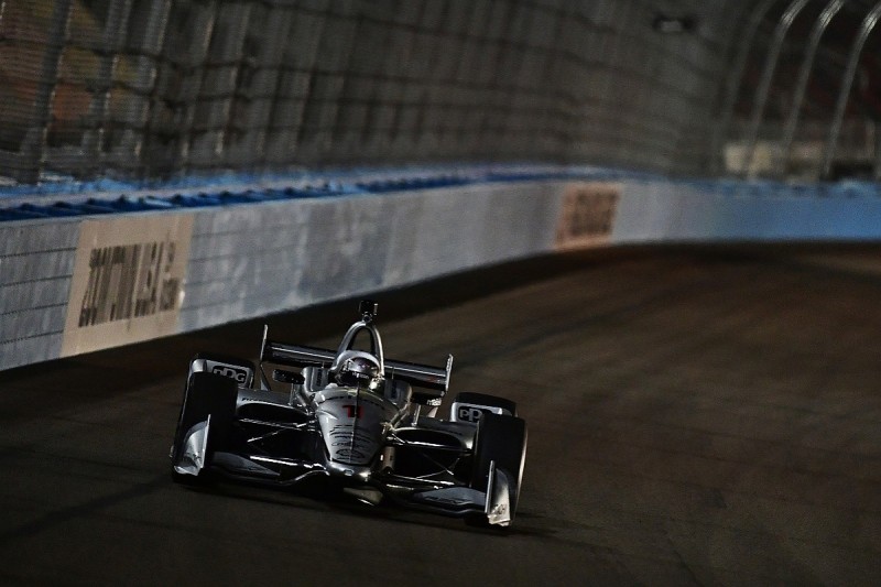 Phoenix IndyCar: Penske's Newgarden wins late showdown with Wickens