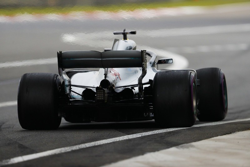 Formula 1: Mercedes blames 'tyre issue' for lack of pace in China