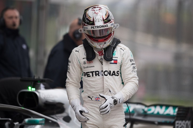 Lewis Hamilton: Ferrari's consistent F1 form 'very strange'