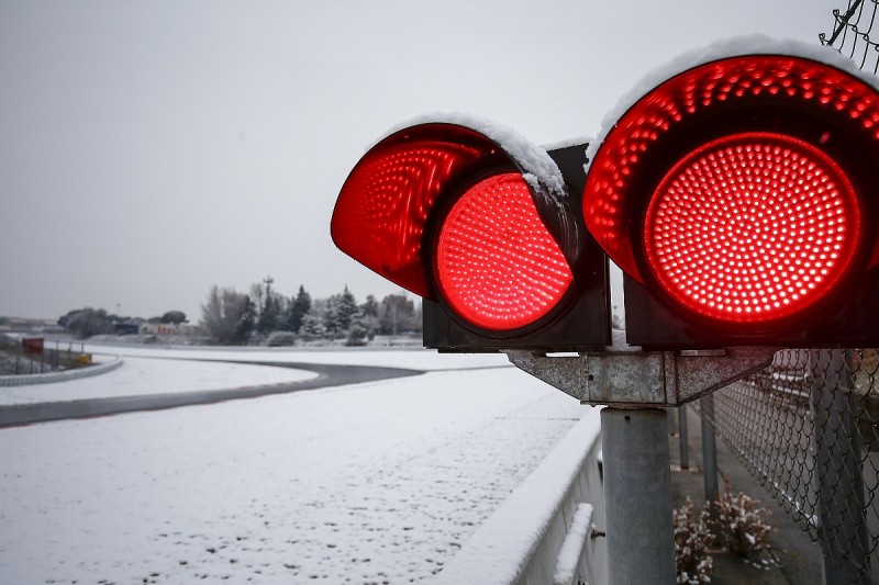 F1 testing: 'No point' running on snow-affected day three - Ferrari