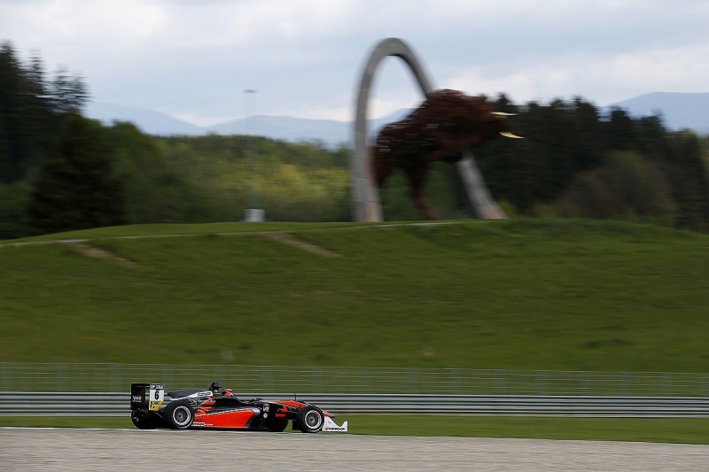 Gunther yellow flag violation hands Ilott Formula 3 race one pole