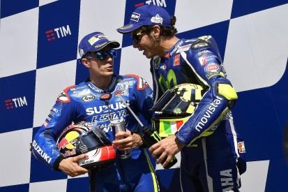 Lorenzo: 2017 MotoGP team-mates Rossi and Vinales are collaborating