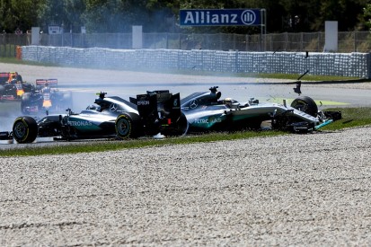 Lewis Hamilton must reconsider first-lap tactics - Jackie Stewart