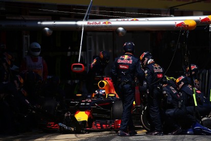 Red Bull F1 team justified Spanish GP tactics - Daniel Ricciardo