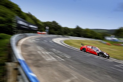 WTCC Nordschleife: Lopez quickest in FP1 as Huff crashes