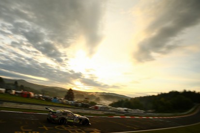 Nurburgring 24 Hours: #29 Mercedes holds narrow lead on Sunday