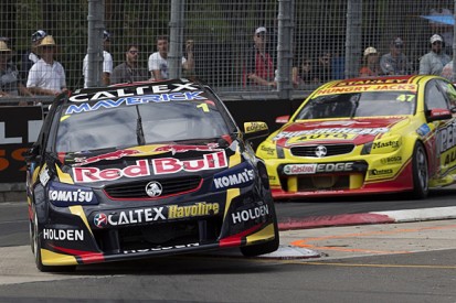 Homebush V8 Supercars: Jamie Whincup denies Tim Slade first win