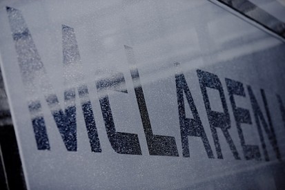 McLaren's 2015 Formula 1 car passes crash tests
