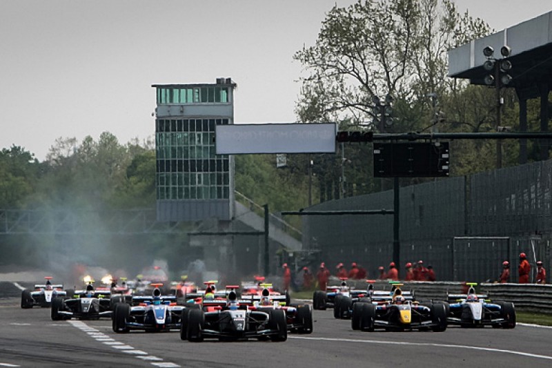 Renault learned from Formula Renault 3.5's 2014 problems