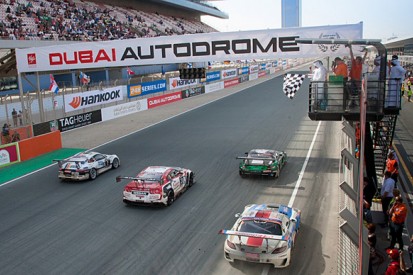 Black Falcon Mercedes wins 2015 Dubai 24 Hours