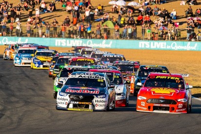 Supercars opens official pre-season tests to fans