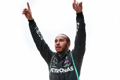 Lewis Hamilton signs new Mercedes F1 contract for 2021