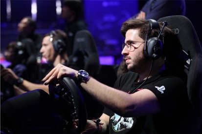 Esports racer Broadbent to drive Praga in Britcar this year