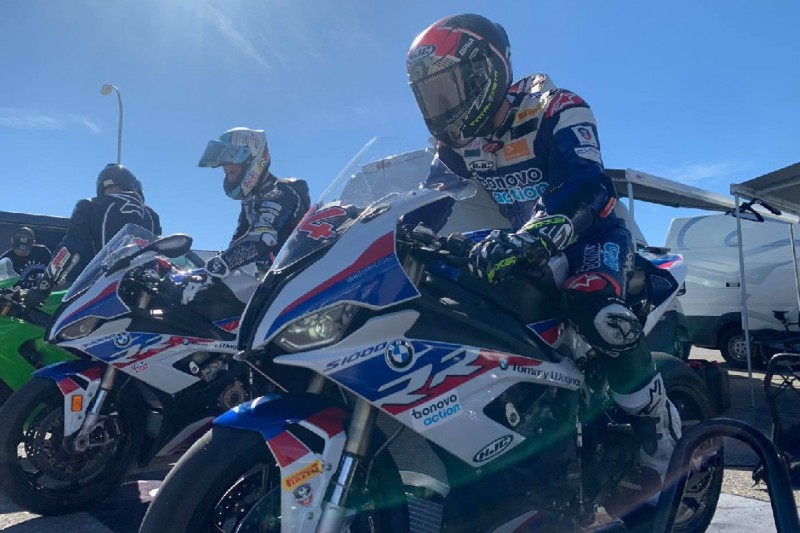 "Von der BMW bin ich begeistert" - Jonas Folger testet in Spanien die S1000RR
