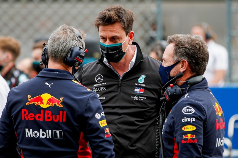 Toto Wolff: "Red Bull ist mit Sicherheit der erste Konkurrent"