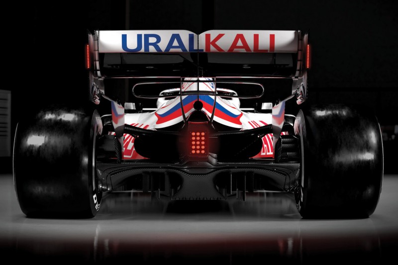 "Fire-up" geglückt: Haas startet Ferrari-Motor in Bahrain zum ersten Mal