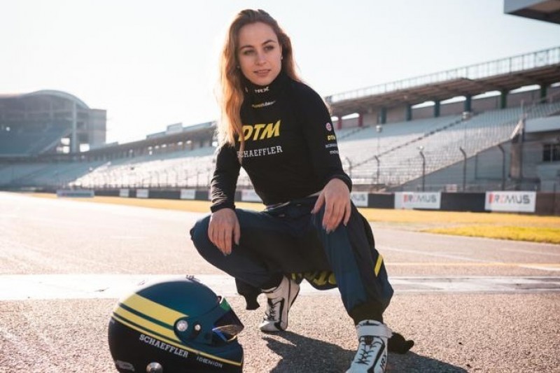 Nächste Überraschung: Sophia Flörsch fährt für Abt in der DTM!