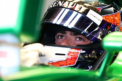 Will Stevens debutta ad Abu Dhabi con la Caterham