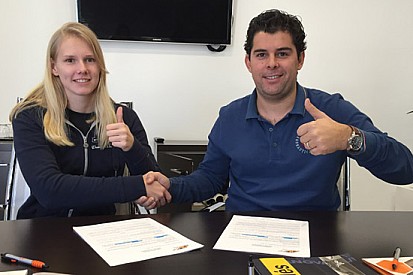Beitske Visser ha rinnovato con la AV Formula