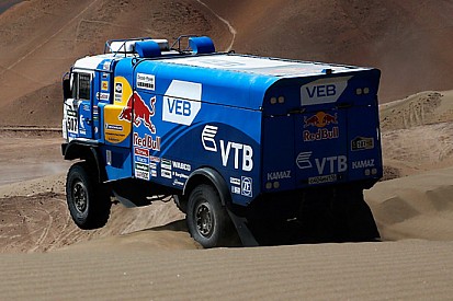 Dakar, Camion, Tappa 9: Mardeev mantiene il controllo