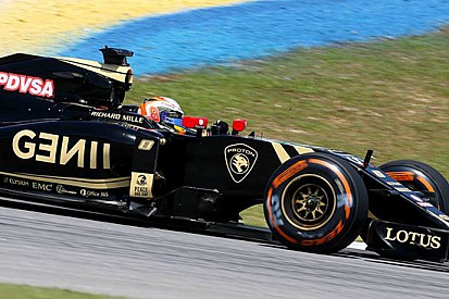 Grosjean penalizzato di due posizioni in griglia