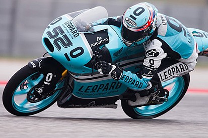 Kent domina una gara ad eliminazione ad Austin