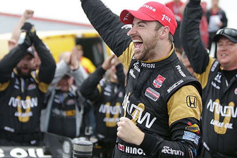 James Hinchcliffe vince di strategia a New Orleans