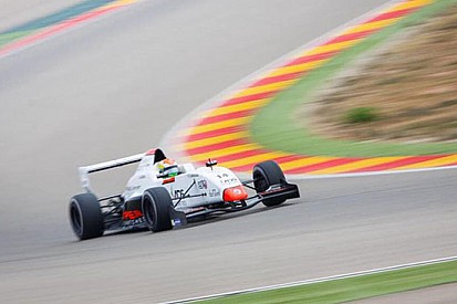 Louis Deletraz trionfa anche in Gara 2 ad Alcañiz!