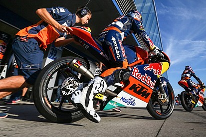 Test Jerez: KTM con un telaio ed un forcellone evoluto