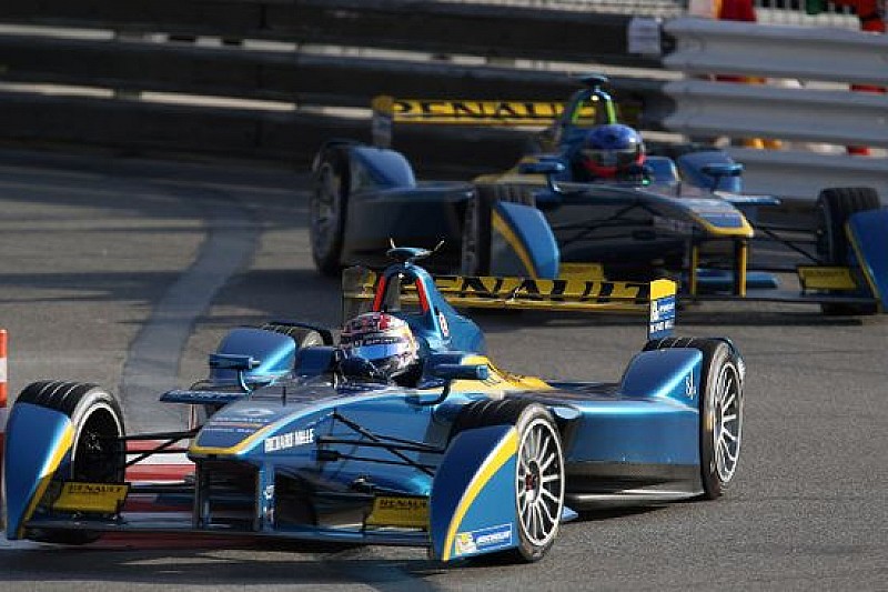 Monaco, Prost imbattibile nel primo turno di Libere