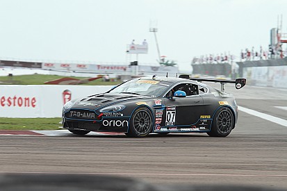 Riddle on pole for Saturday's GTS class Pirelli World Challenge race