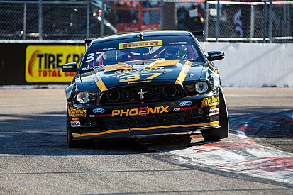 Rezzetano wins Pirelli World Challenge GTS race