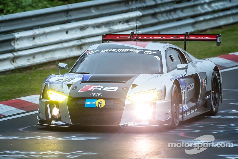 Nurburgring 24 Hours: Audi duels with BMW