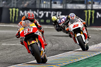 Marquez battles hard for 4th place in France with Pedrosa showing courage despite crash