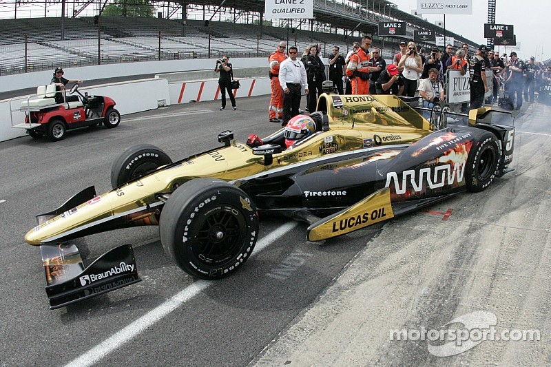 Hinchliffe fue llevado al hospital tras violento accidente