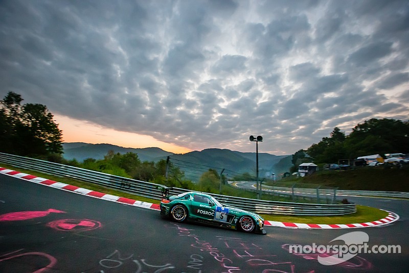 #5 Black Falcon Mercedes-Benz SLS AMG GT3: Abdulaziz Al Faisal, Hubert Haupt, Yelmer Buurman, Jaap van Lagen