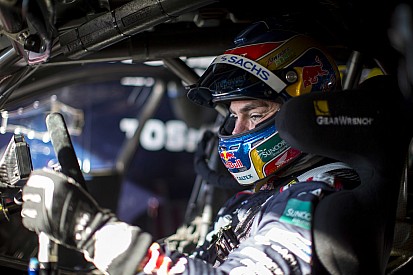Lowndes weighs in on V8 wet tyre debate